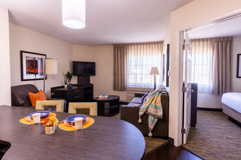 Sonesta Simply Suites Irvine East Foothill Lake Forest Oda fotoğraf