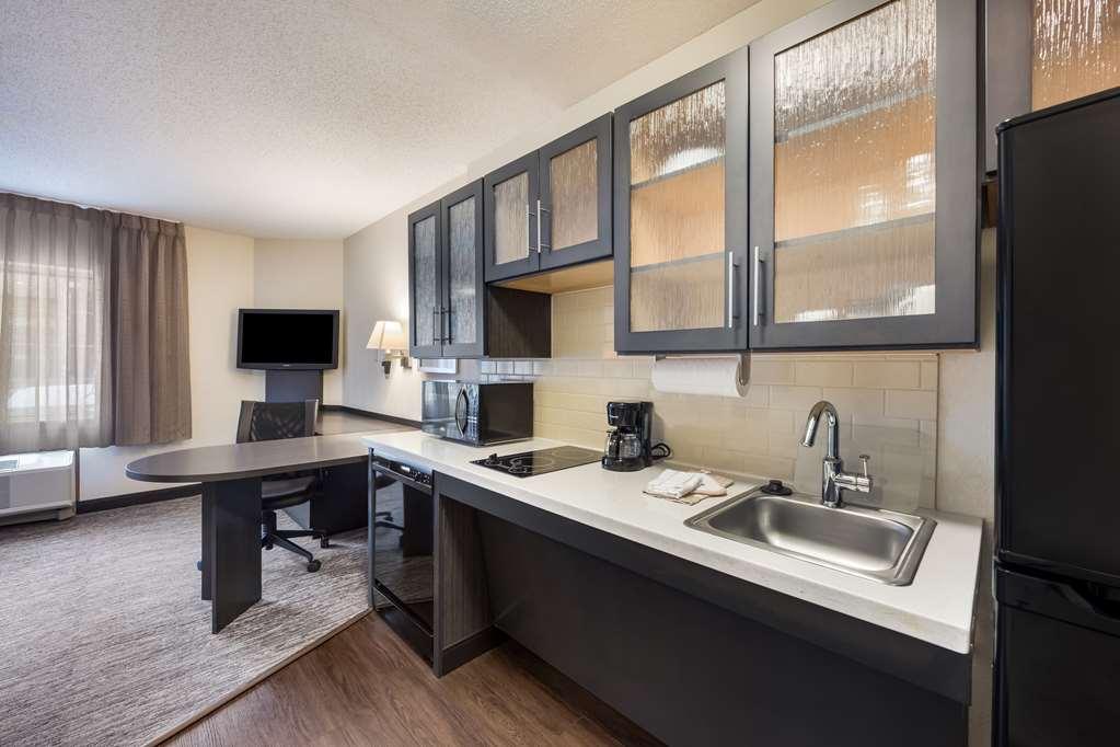 Sonesta Simply Suites Irvine East Foothill Lake Forest Dış mekan fotoğraf