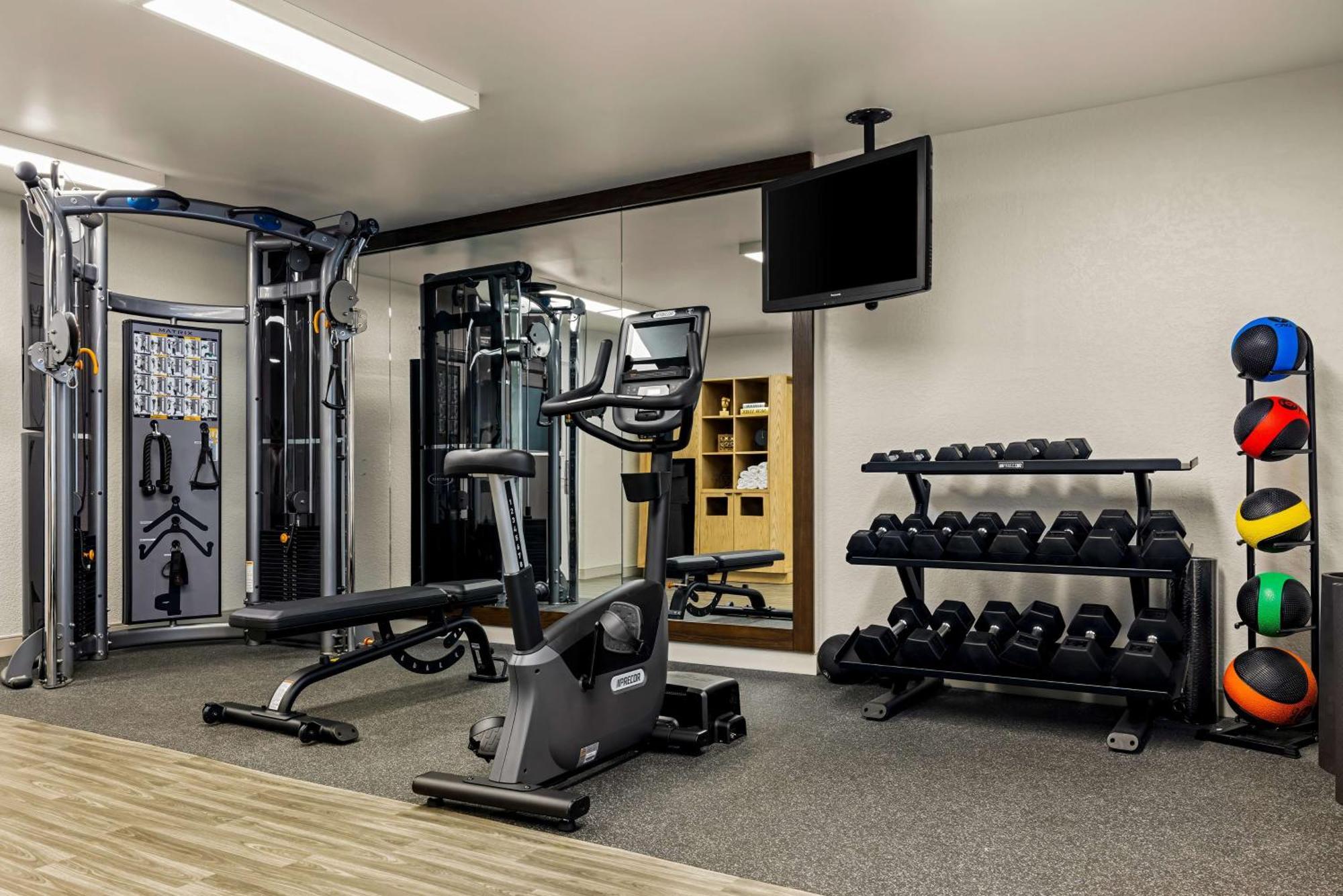 Sonesta Simply Suites Irvine East Foothill Lake Forest Dış mekan fotoğraf