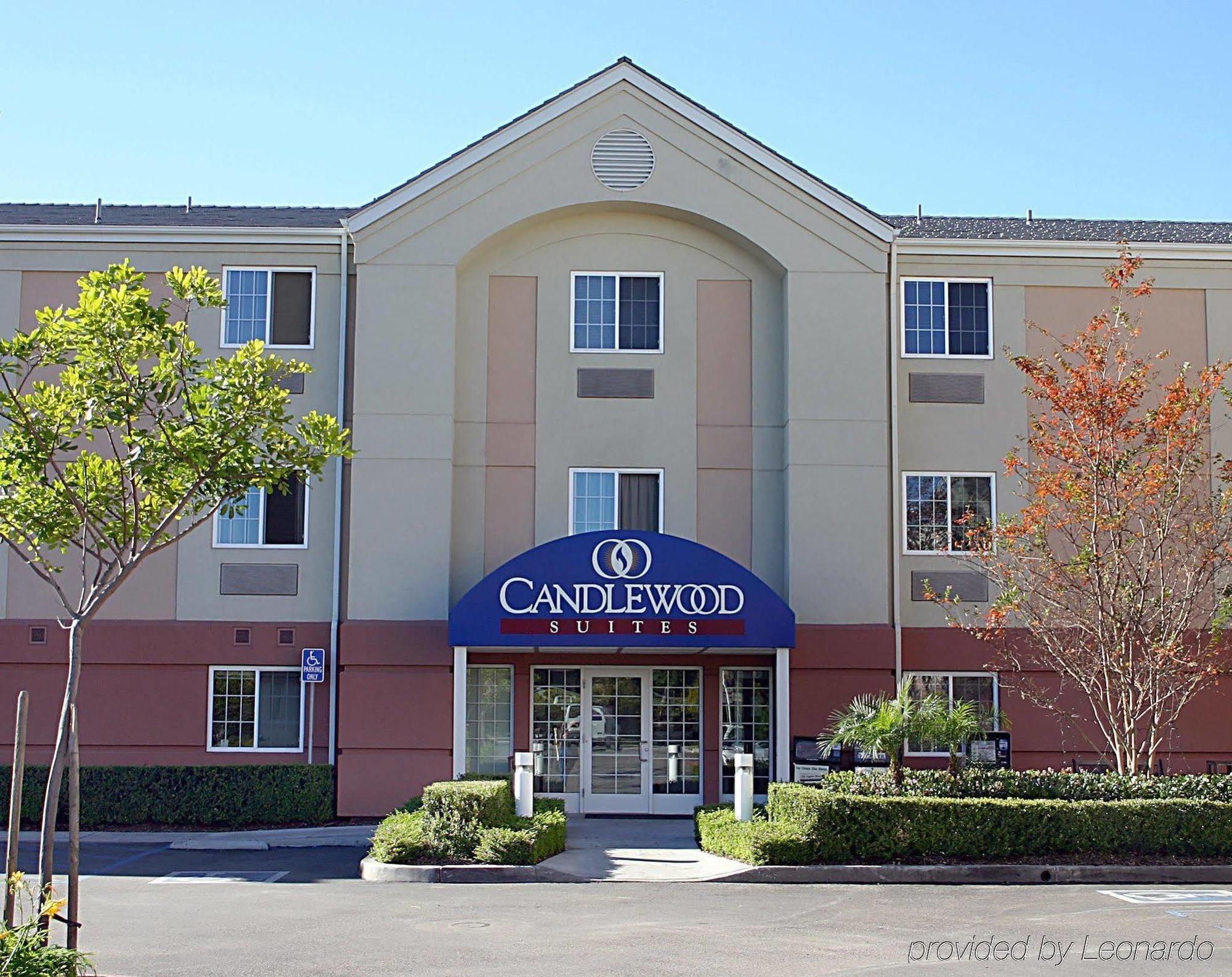 Sonesta Simply Suites Irvine East Foothill Lake Forest Dış mekan fotoğraf